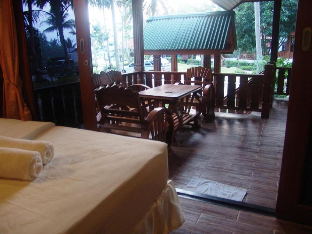 Mac'S Bay Resort Баан Тай Номер фото